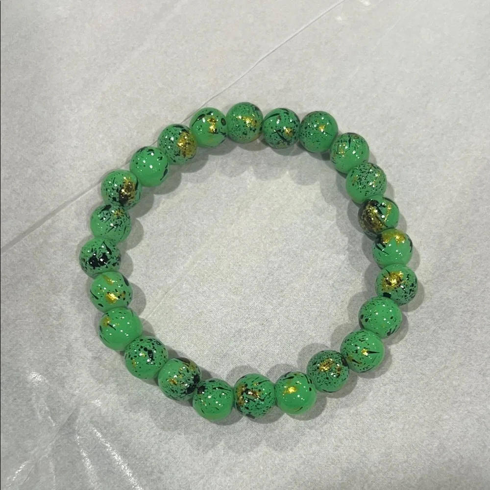 Vibrant Green and Gold Speckled Bracelet